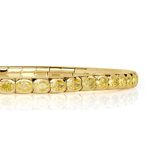 6.61ct Oval Cut Diamond Stretch Bracelet in 18K Yellow Gold