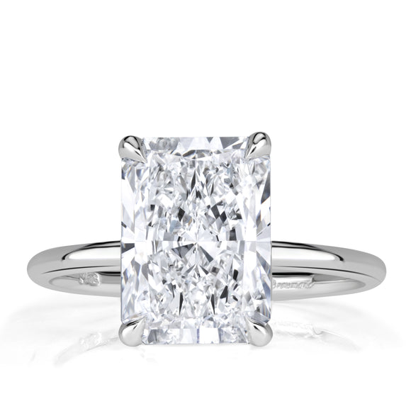 Dainty Solitaire Engagement Ring