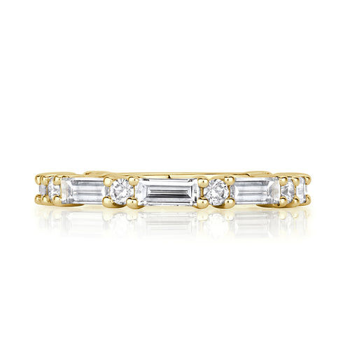 1.25ct Baguette and Round Brilliant Cut Diamond Wedding Band in 18k Yellow Gold