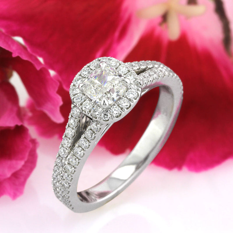 Select a New Cushion Cut Diamond Engagement Ring