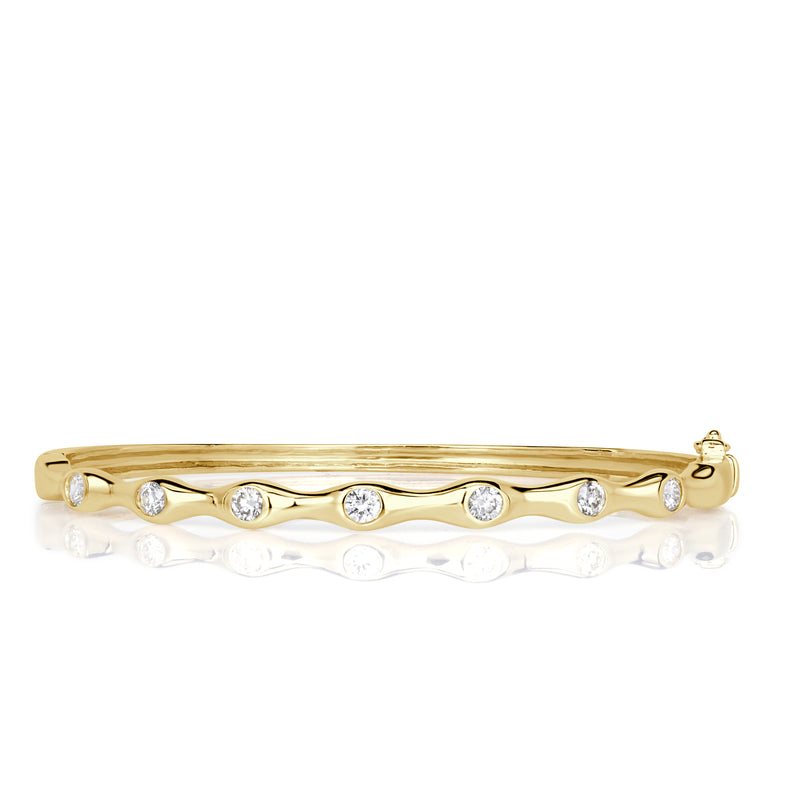 0.74ct Round Brilliant Cut Diamond Bezel Set Bangle Bracelet
