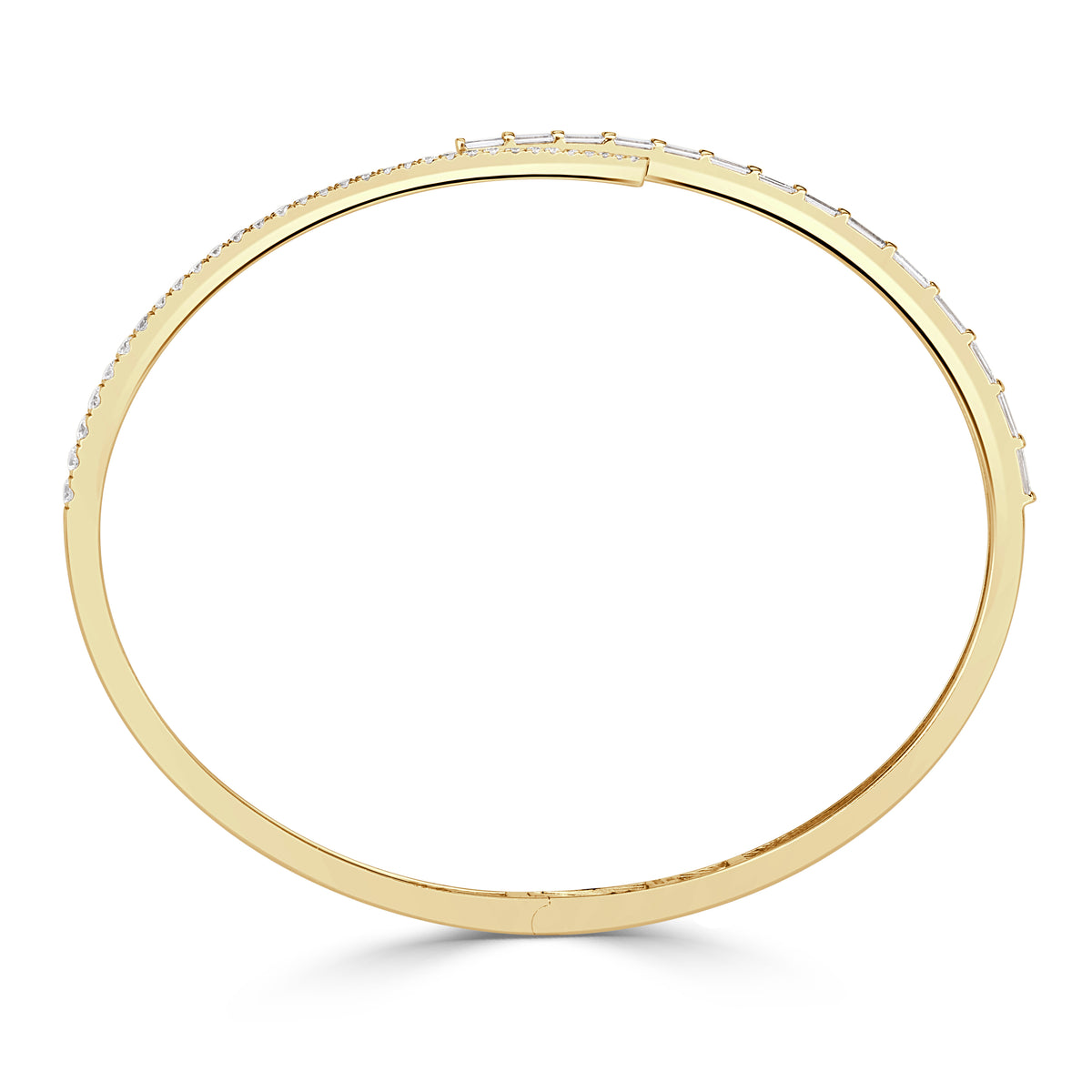 1.07ct Round Brilliant Cut and Baguette Cut Diamond Bangle Bracelet