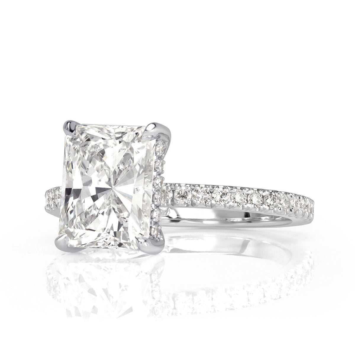 3.17ct Radiant Cut Diamond Engagement Ring