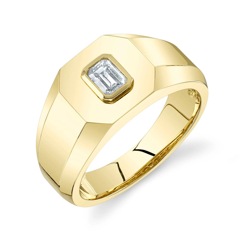0.31ct Emarald Cut Diamond Signet Ring in 14k Yellow Gold