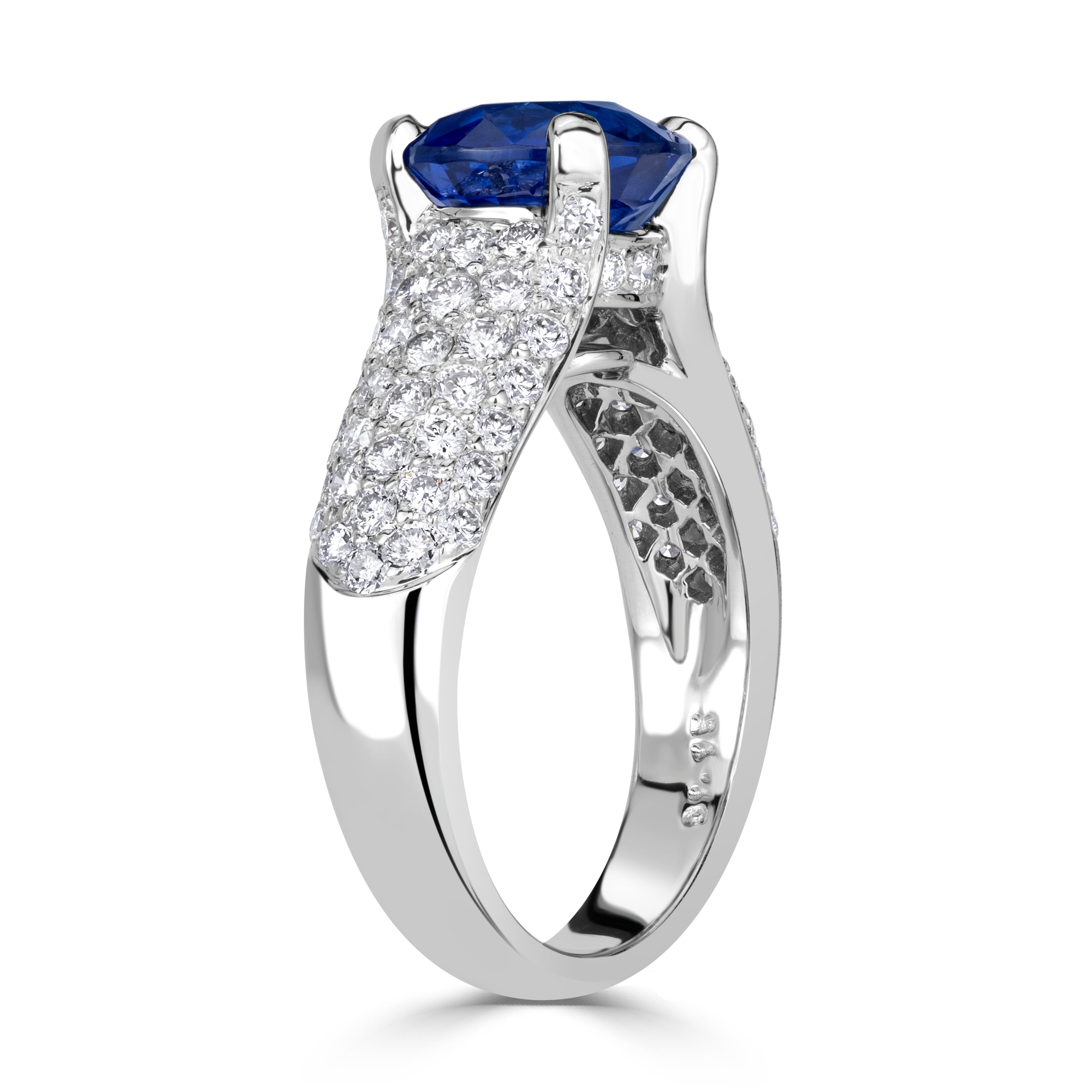 4.22ct Round Brilliant Cut Blue Sapphire Engagement Ring – Mark