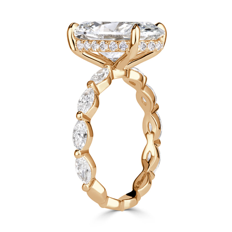 4.74ct Oval Cut Diamond Engagement Ring in 18k Champagne Gold