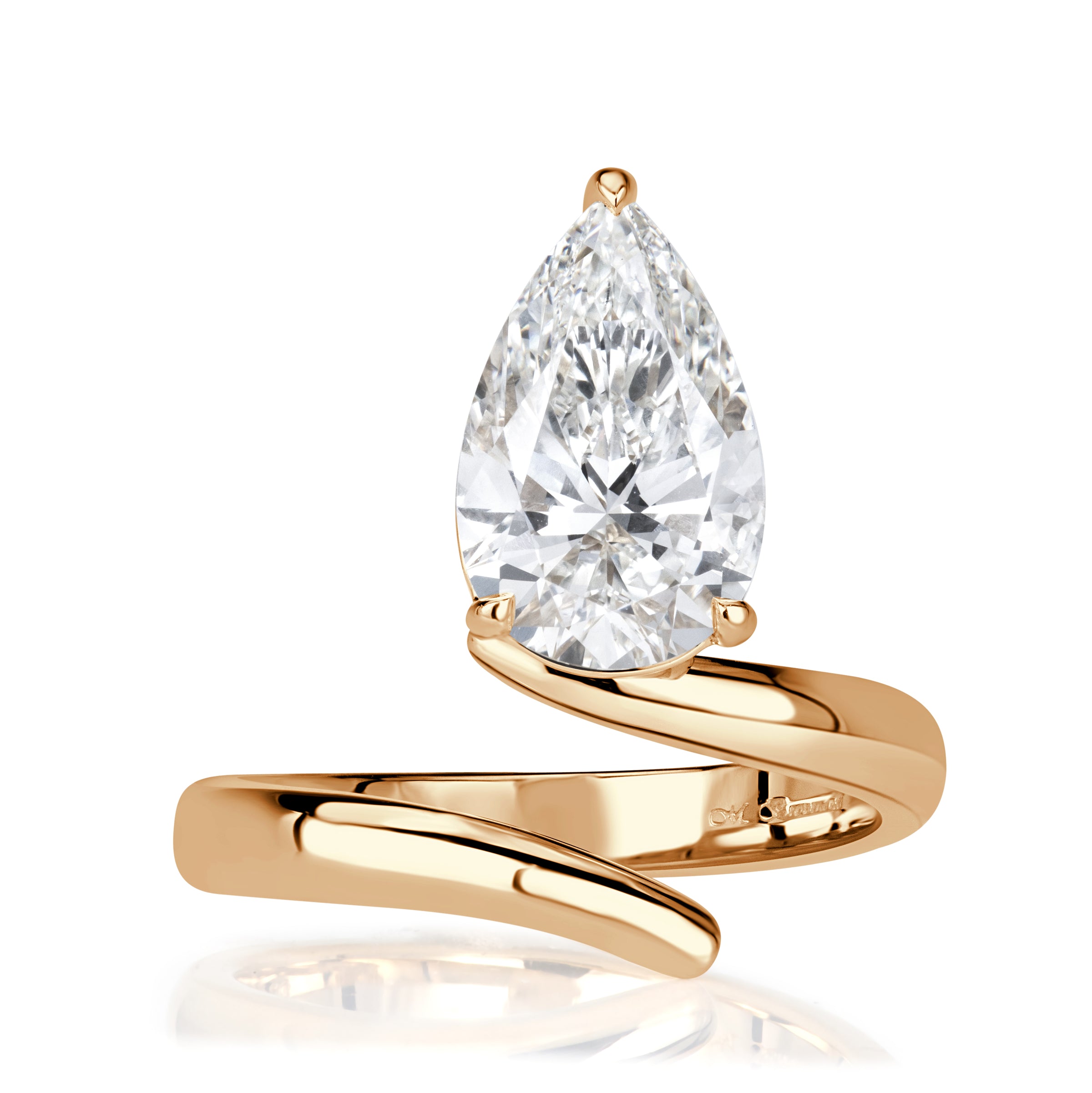 https://www.markbroumand.com/cdn/shop/files/8309-1D18051_305_18K.jpg?v=1745961624&width=2400&utm_source=chatgpt.com