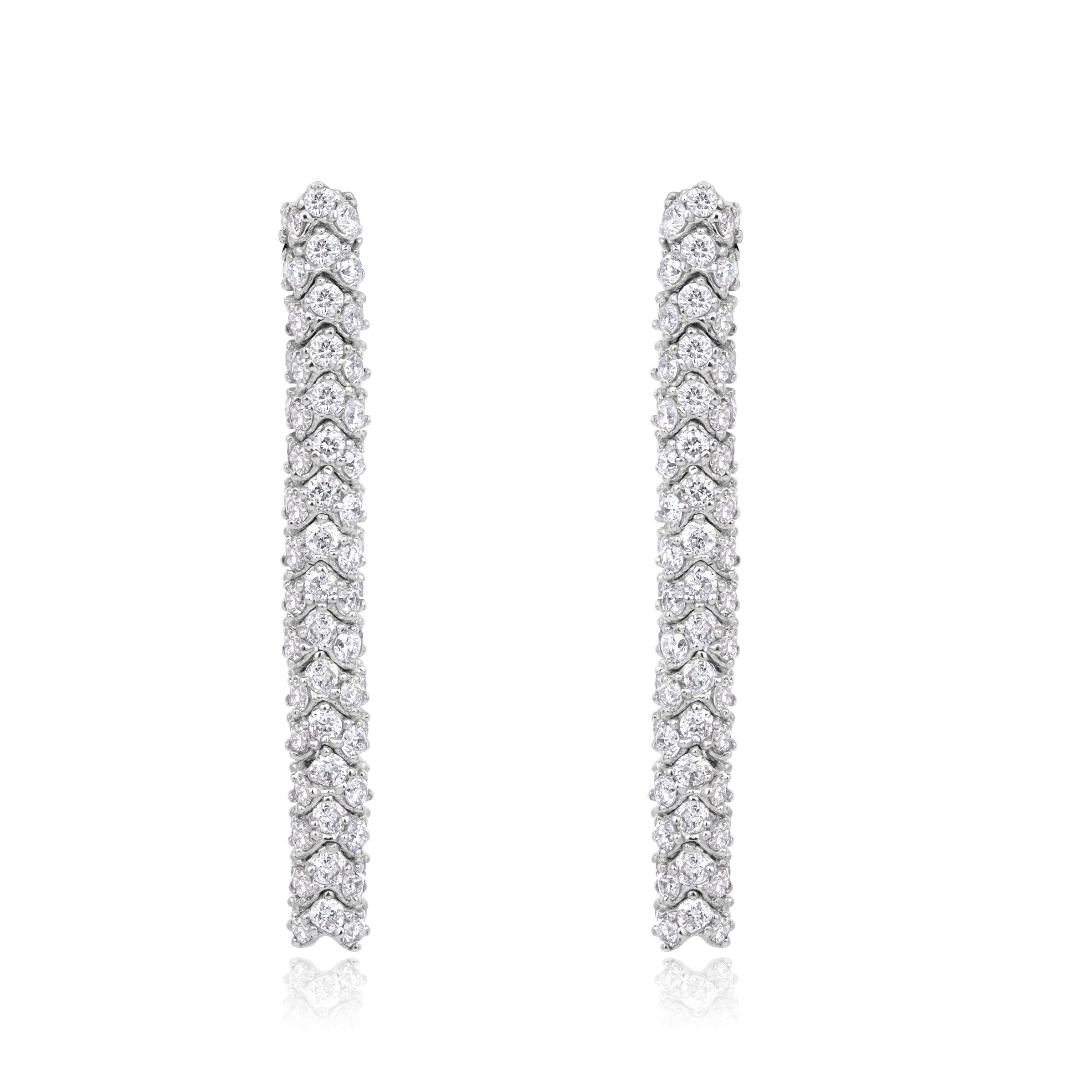 2.35ct Round Brilliant Cut Diamond Earrings