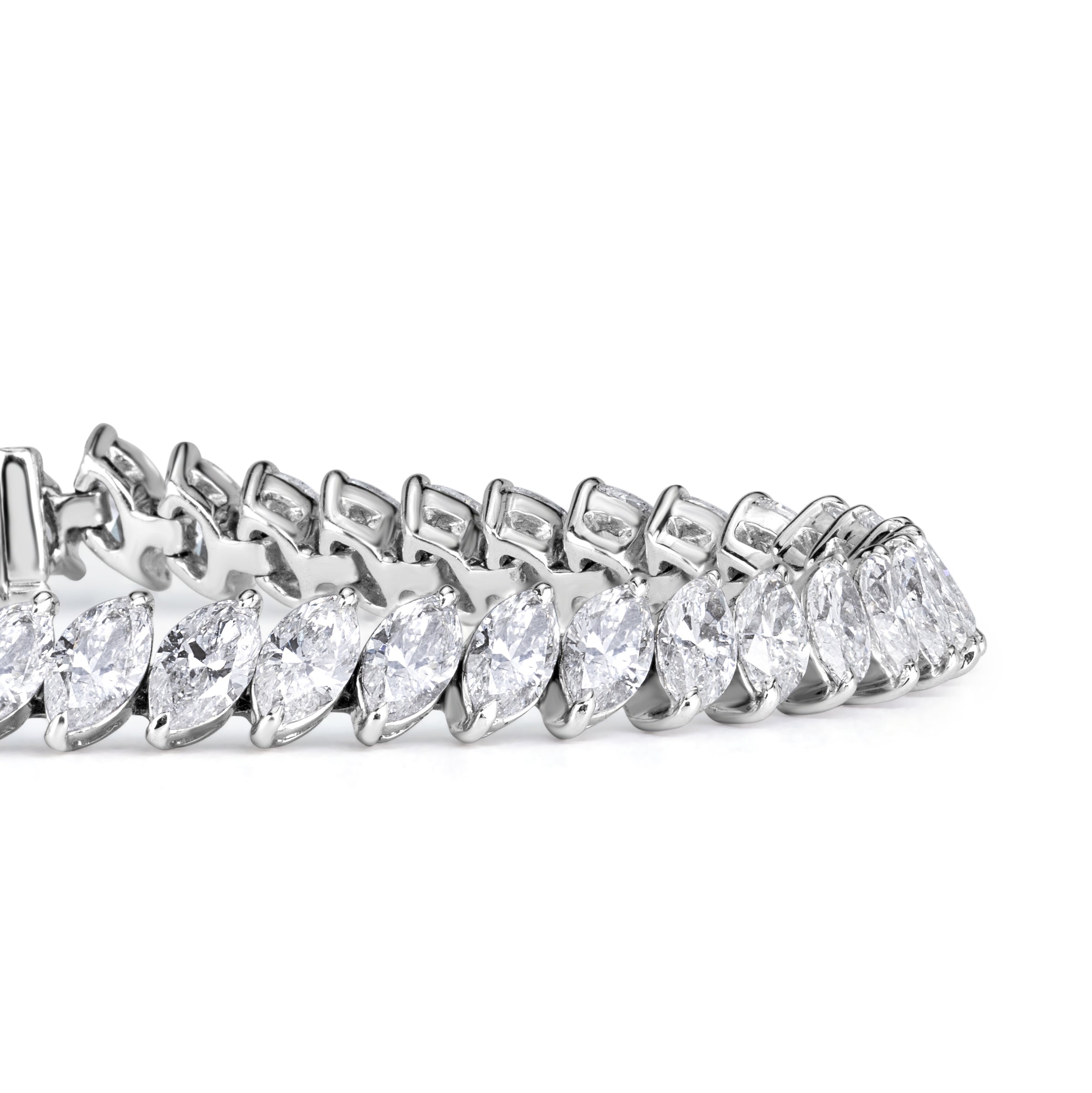 10.78ct Marquise Cut Diamond Tennis Bracelet