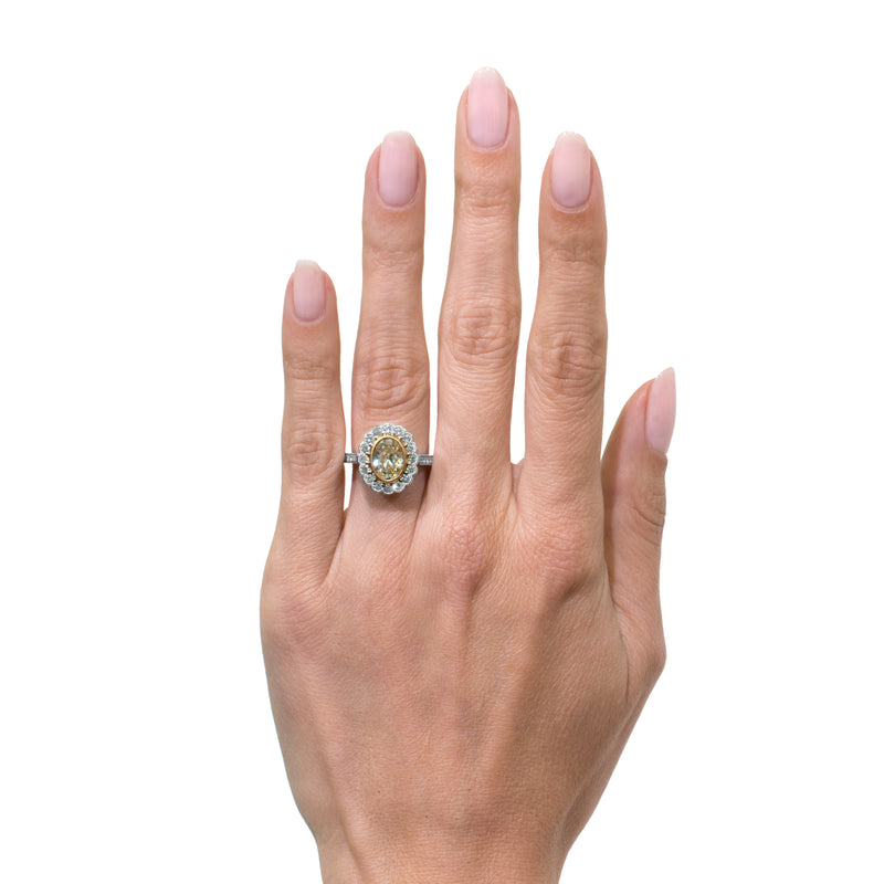 2.59ct Princess Cut Diamond Engagement Ring