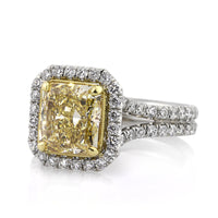 3.42ct Fancy Light Yellow Radiant Cut Diamond Engagement Ring