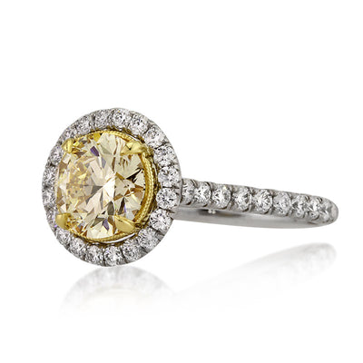 2.55ct Fancy Light Yellow Round Brilliant Cut Diamond Engagement Ring