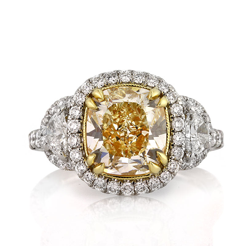4.51ct Fancy Light Yellow Cushion Cut Diamond Engagement Ring