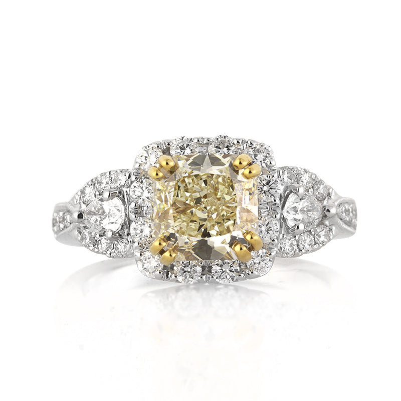 2.92ct Fancy Light Yellow Radiant Cut Diamond Engagement Ring