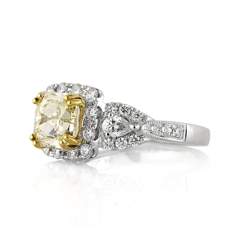 2.92ct Fancy Light Yellow Radiant Cut Diamond Engagement Ring