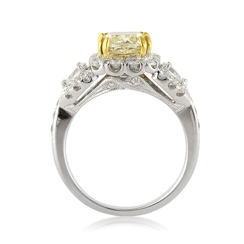 2.92ct Fancy Light Yellow Radiant Cut Diamond Engagement Ring