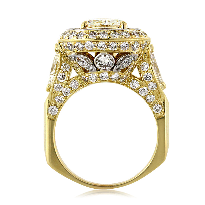 4.04ct Fancy Light Yellow Pear Shaped Diamond Engagement Ring