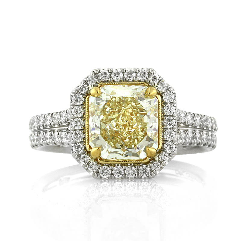 2.93ct Fancy Light Yellow Radiant Cut Diamond Engagement Ring
