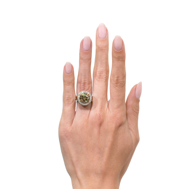 5.87ct Fancy Light Brown Round Brilliant Cut Diamond Engagement Ring