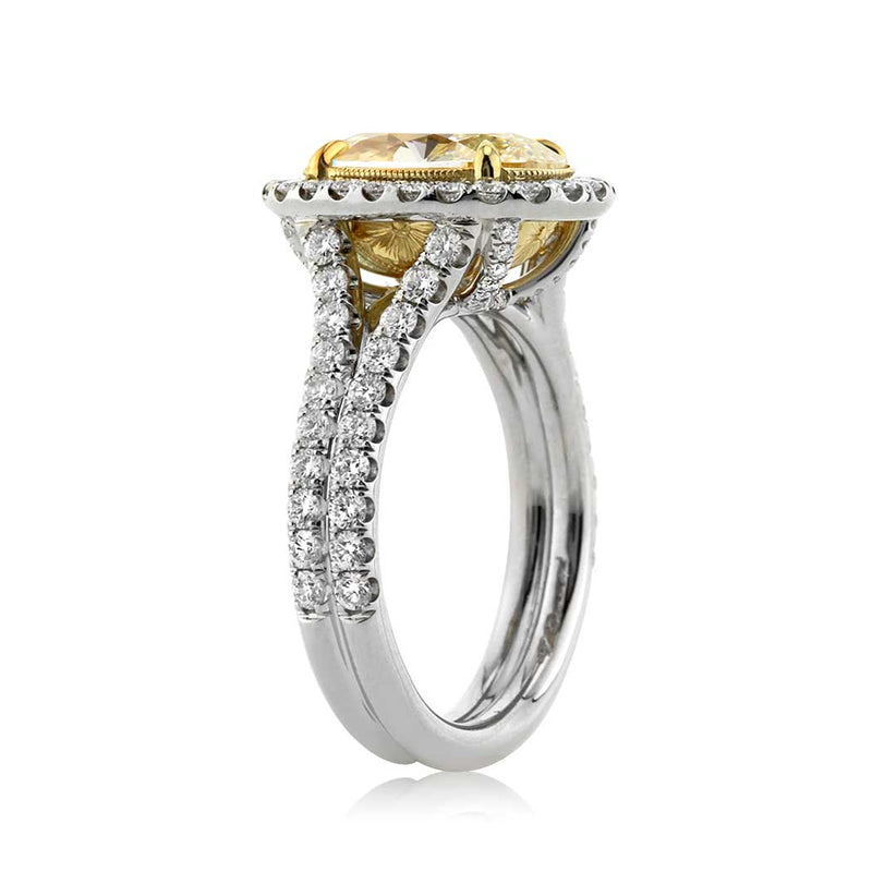 4.42ct Fancy Light Yellow Oval Cut Diamond Engagement Ring