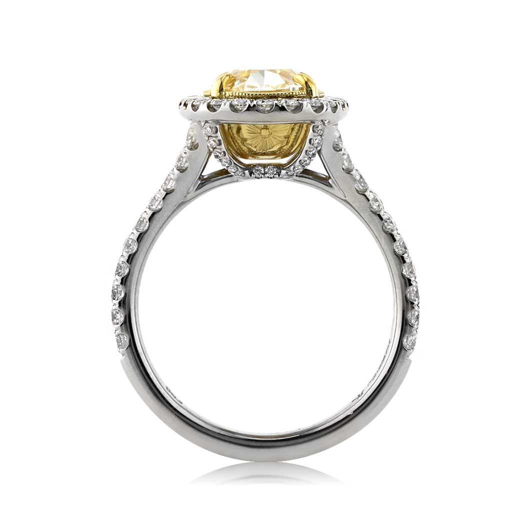 4.42ct Fancy Light Yellow Oval Cut Diamond Engagement Ring