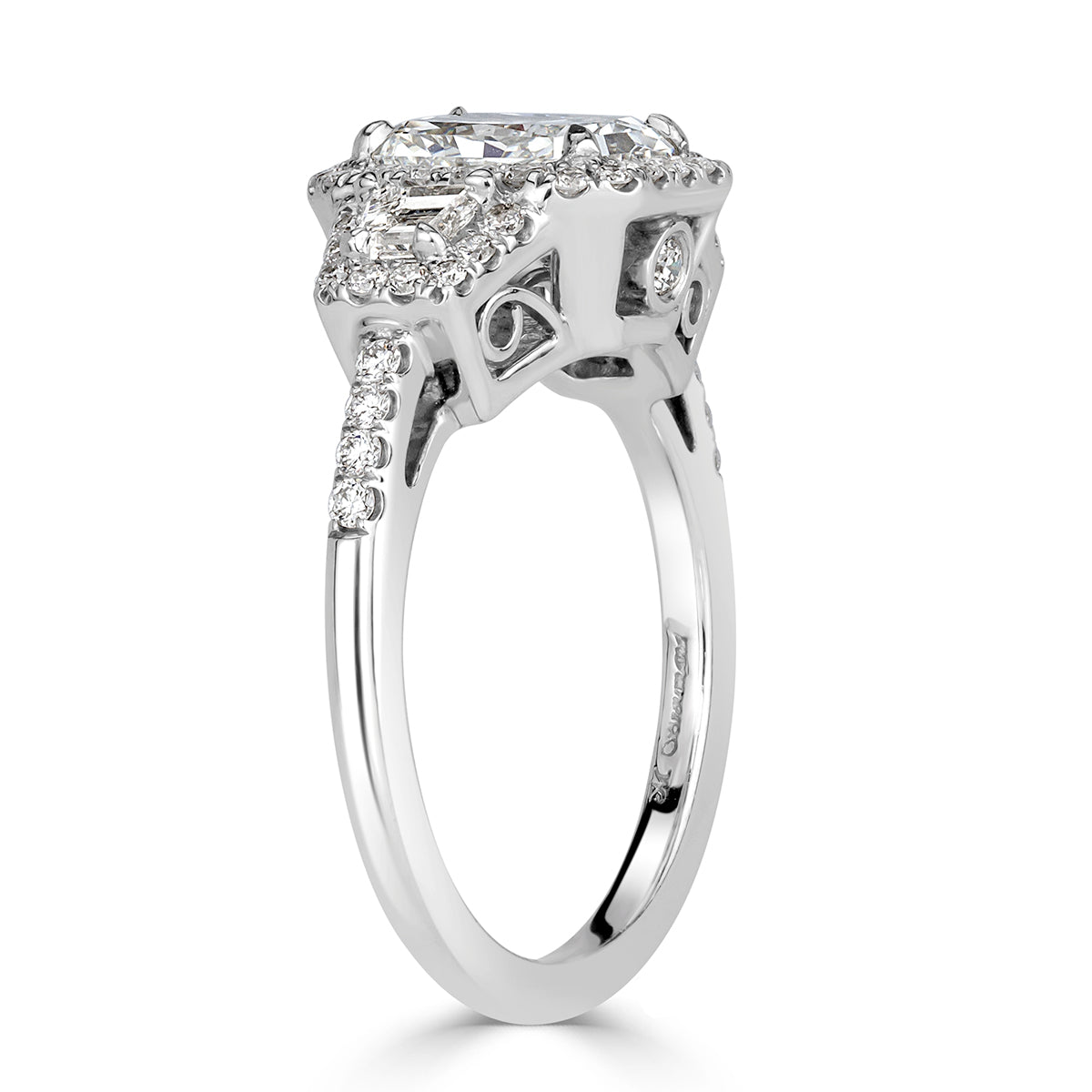 2.50ct Radiant Cut Diamond Engagement Ring