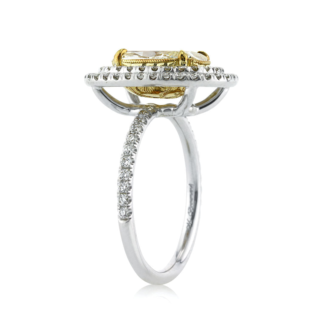 2.90ct Fancy Light Yellow Oval Cut Diamond Engagement Ring