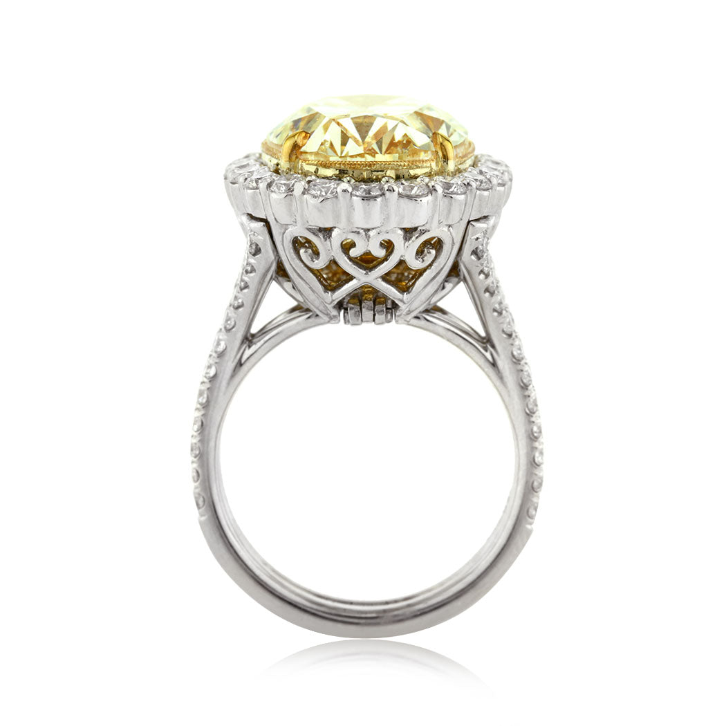 11.62ct Fancy Light Yellow Oval Cut Diamond Engagement Ring and Pendant