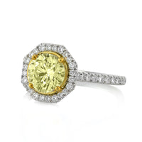 2.65ct Fancy Light Yellow Round Brilliant Cut Diamond Engagement Ring