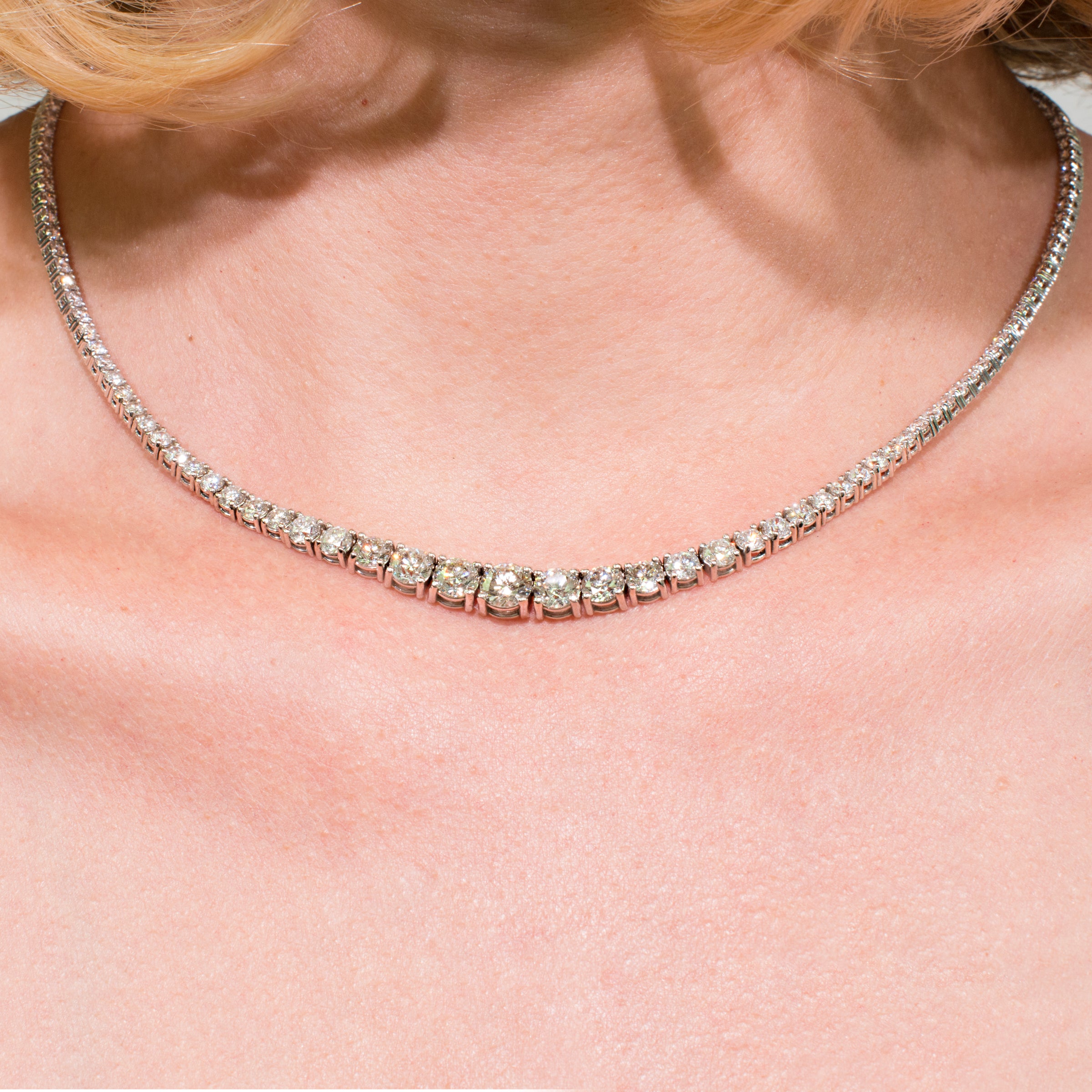 11.75ct Round Brilliant Cut Diamond Necklace in 14k White Gold in 17'