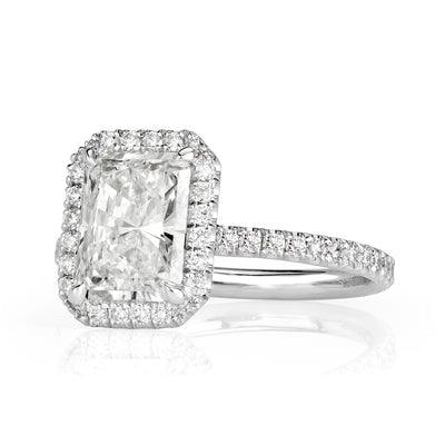 2.62ct Radiant Cut Diamond Engagement Ring