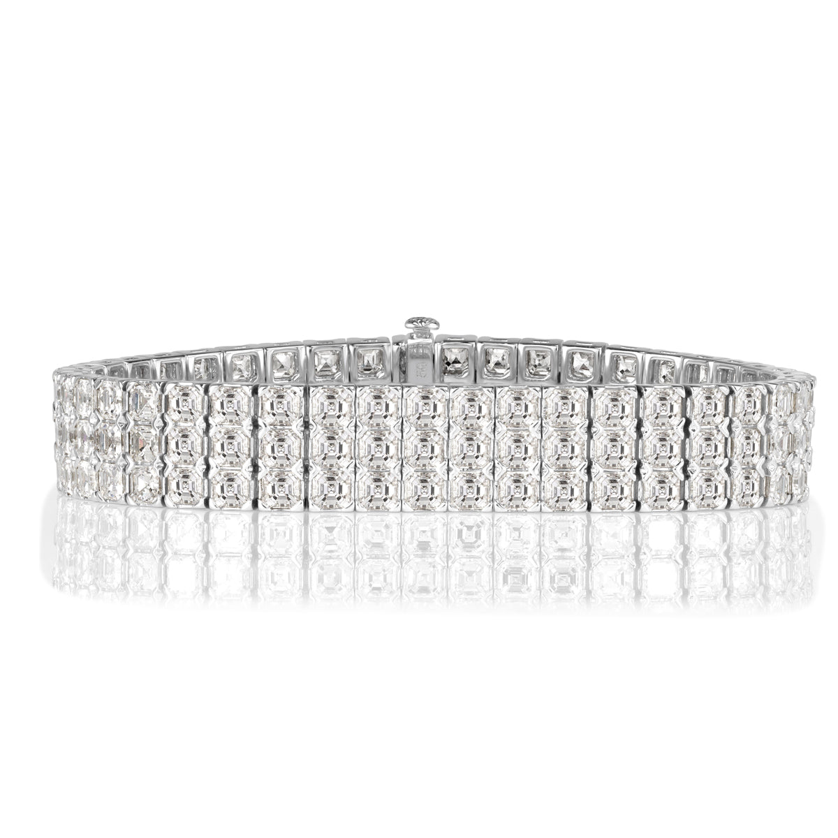 21.72ct Asscher Cut Diamond Bracelet