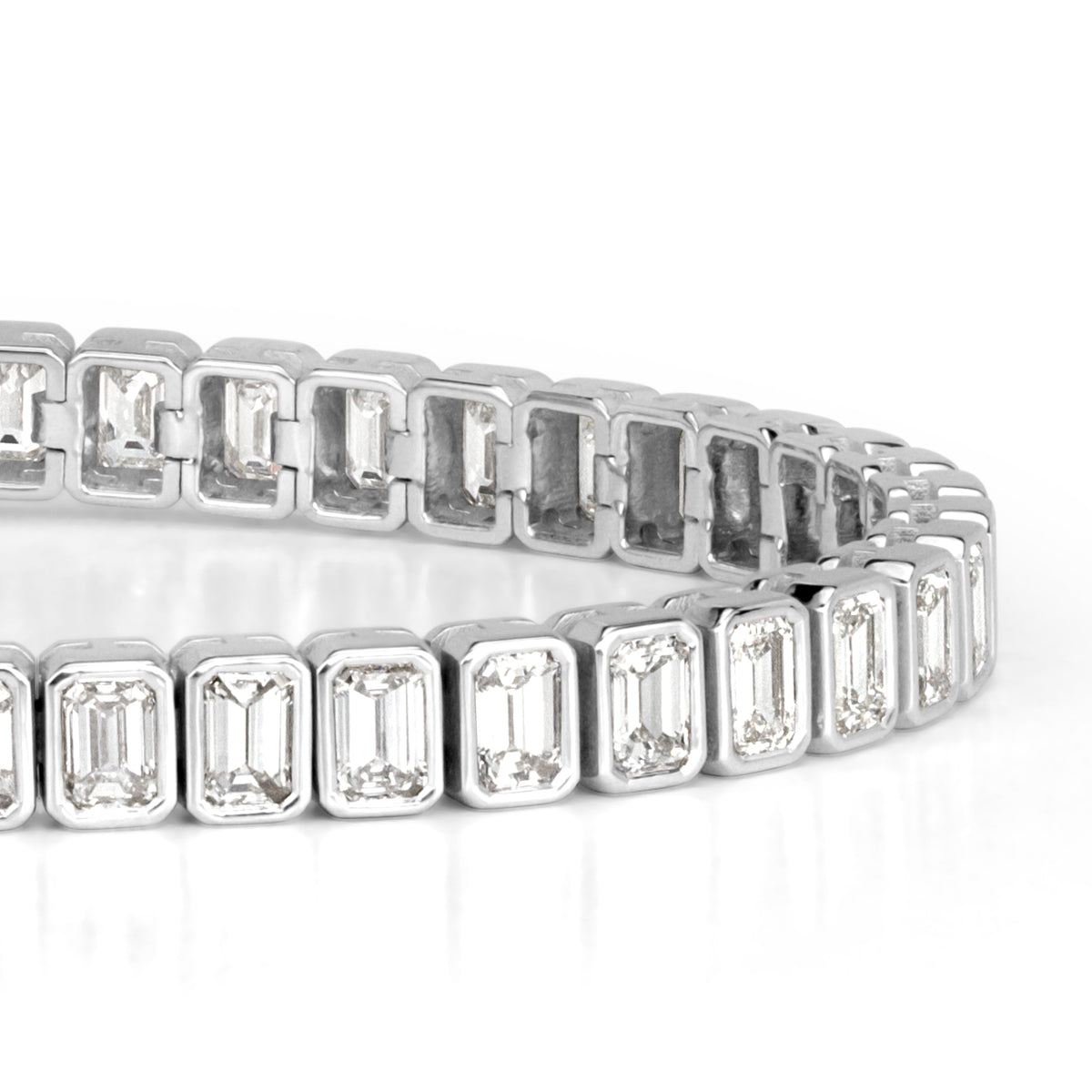 8.80ct Emerald Cut Bezel Set Diamond Tennis Bracelet in 18k White Gold