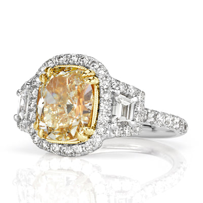 4.83ct Fancy Light Yellow Cushion Cut Diamond Engagement Ring