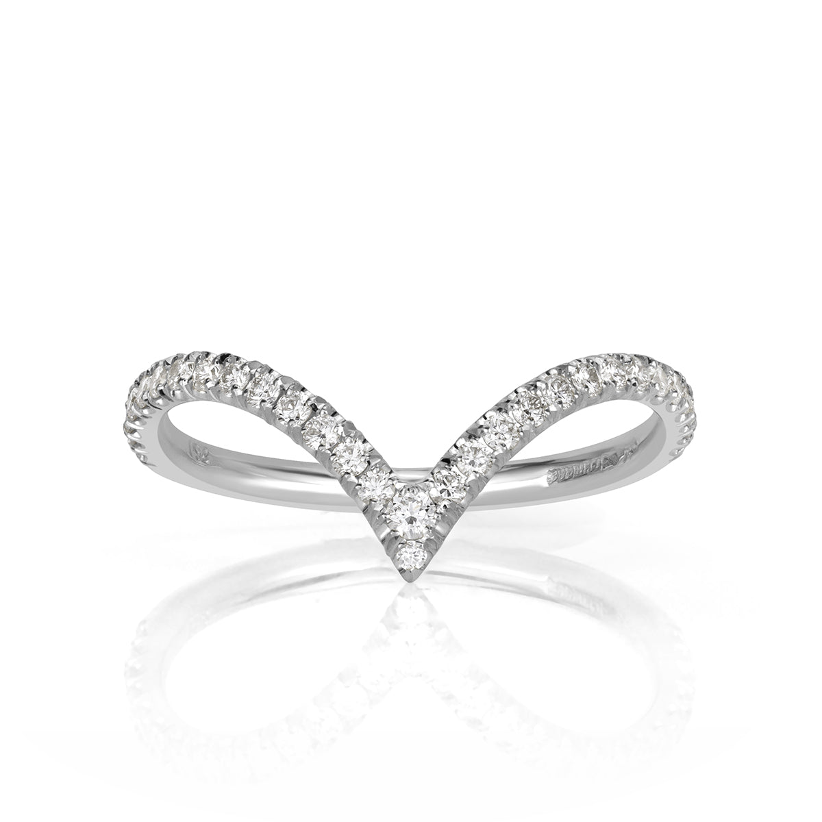 0.30ct Round Brilliant Cut Diamond V Band in 18k White Gold