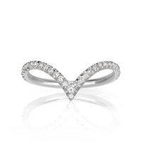 0.30ct Round Brilliant Cut Diamond V Band in Platinum