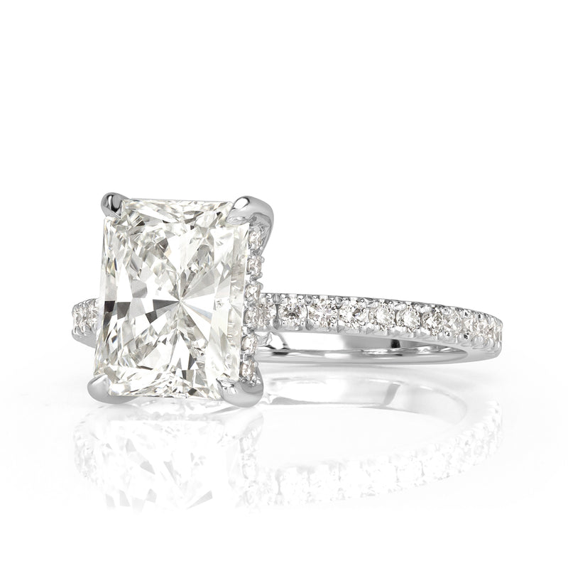 2.87ct Radiant Cut Diamond Engagement Ring