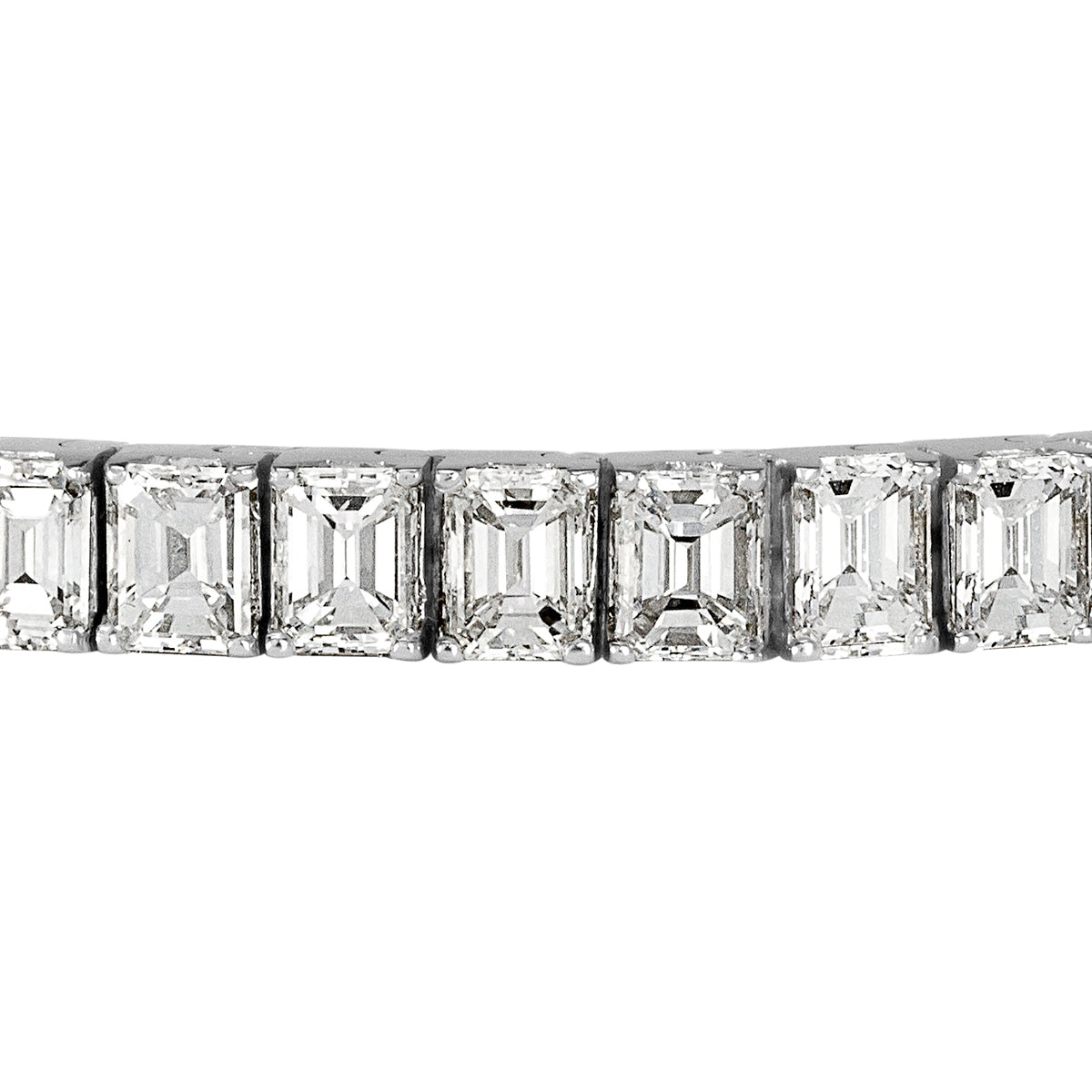 12.41ct Emerald Cut Diamond Tennis Bracelet in Platinum in 7'