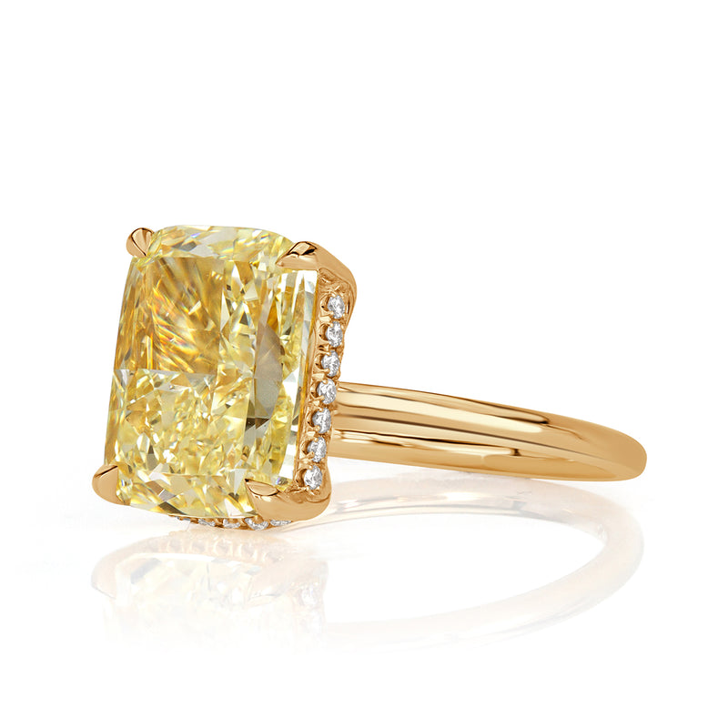 5.28ct Fancy Light Yellow Cushion Cut Diamond Engagement Ring