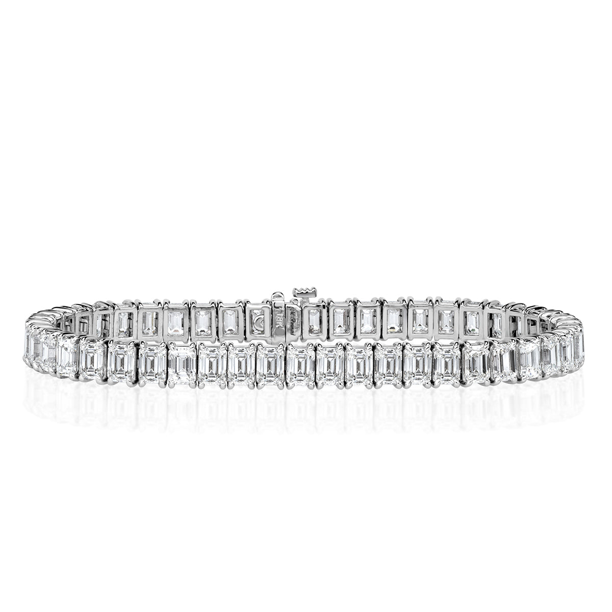 18.95ct Emerald Cut Diamond Tennis Bracelet in 18k White Gold in 7'