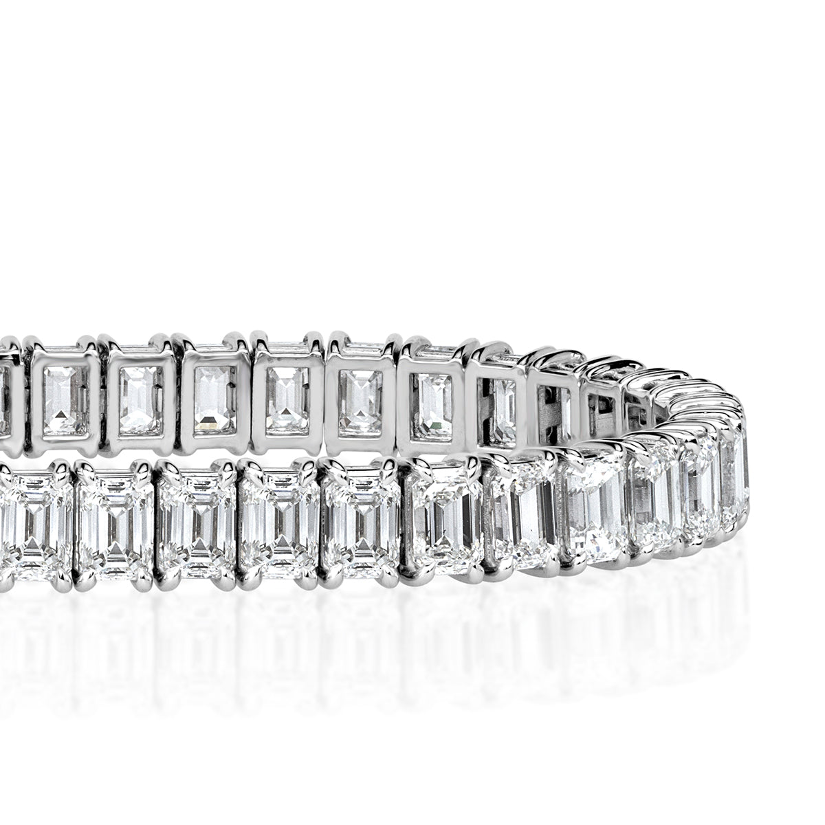 18.95ct Emerald Cut Diamond Tennis Bracelet in 18k White Gold in 7'