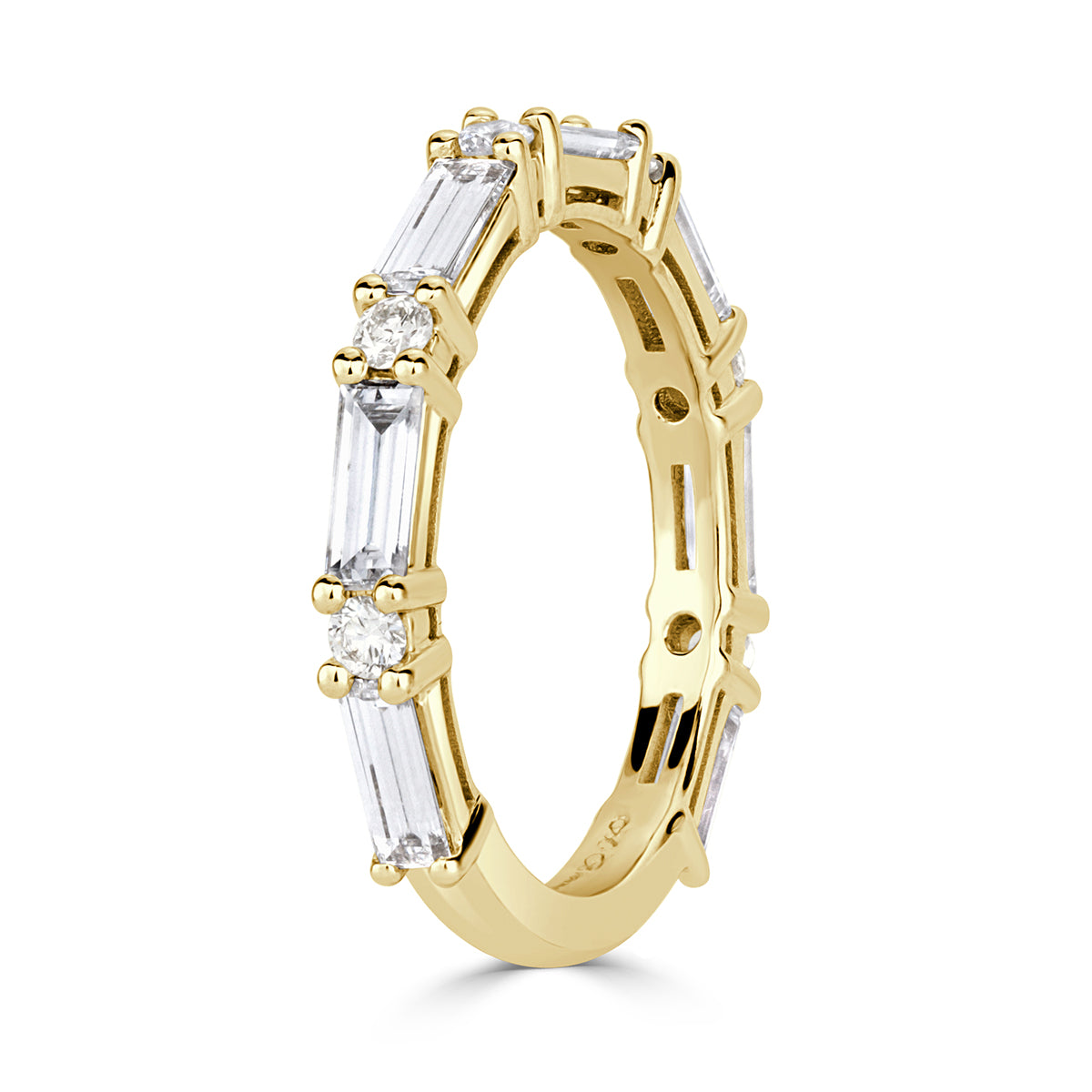 1.25ct Baguette and Round Brilliant Cut Diamond Wedding Band in 18k Yellow Gold