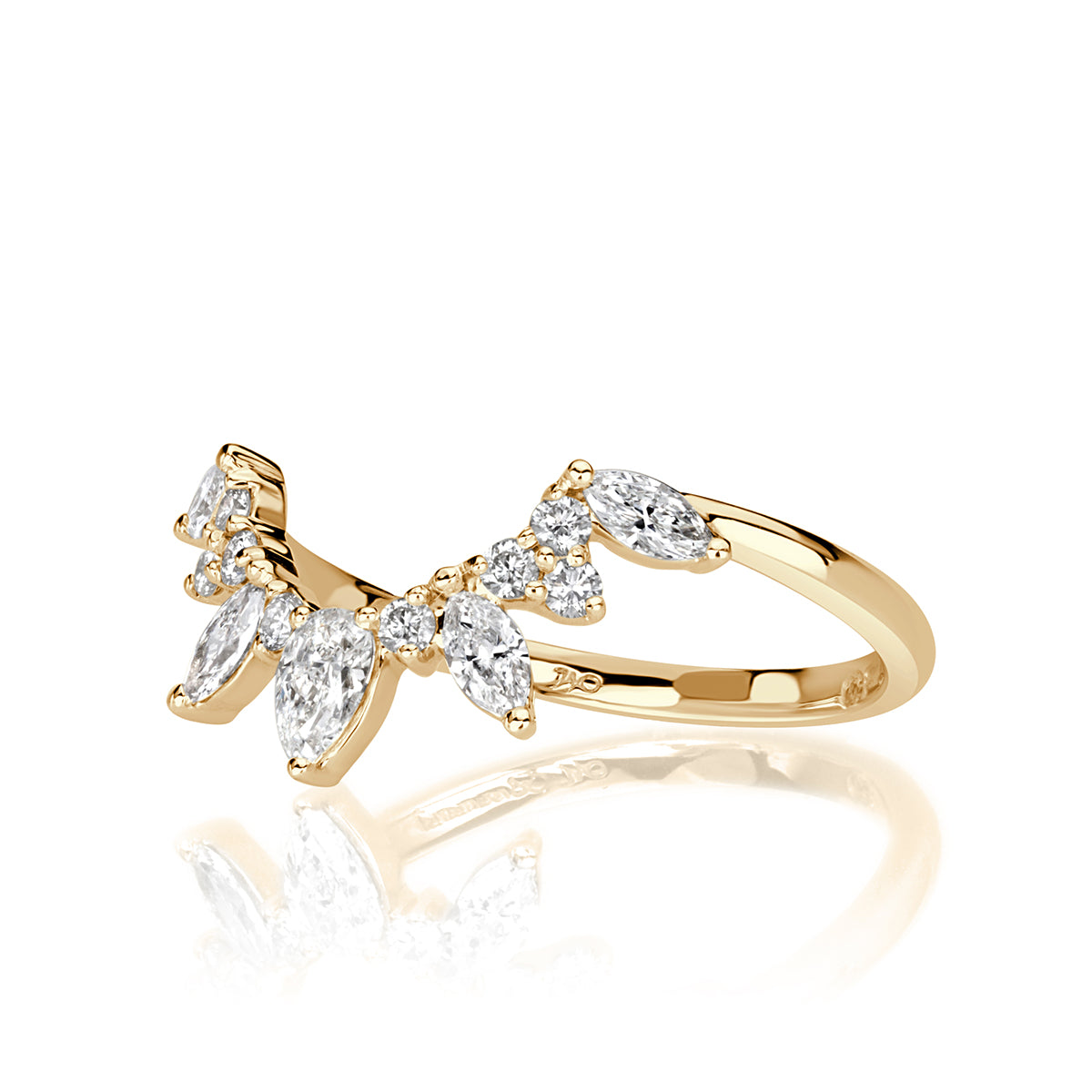 0.46ct Diamond Starburst Curve Band