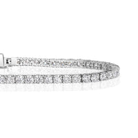 5.58ct Round Brilliant Cut Diamond Tennis Bracelet in 18k White Gold