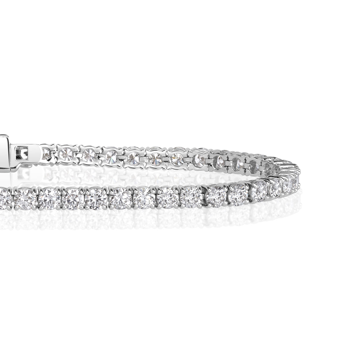5.58ct Round Brilliant Cut Diamond Tennis Bracelet in 18k White Gold