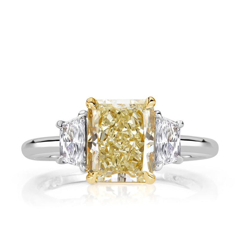 2.71ct Fancy Light Yellow Radiant Cut Diamond Engagement Ring