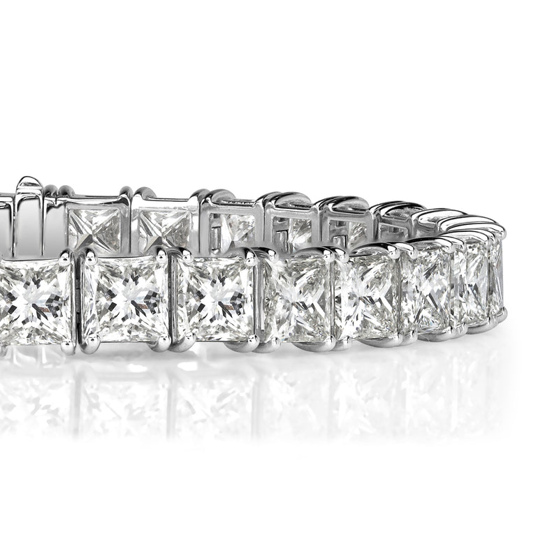 25.35ct Princess Cut Diamond Tennis Bracelet in 18k White Gold in 6.75'
