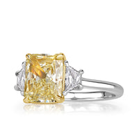 3.04ct Fancy Light Yellow Radiant Cut Diamond Engagement Ring