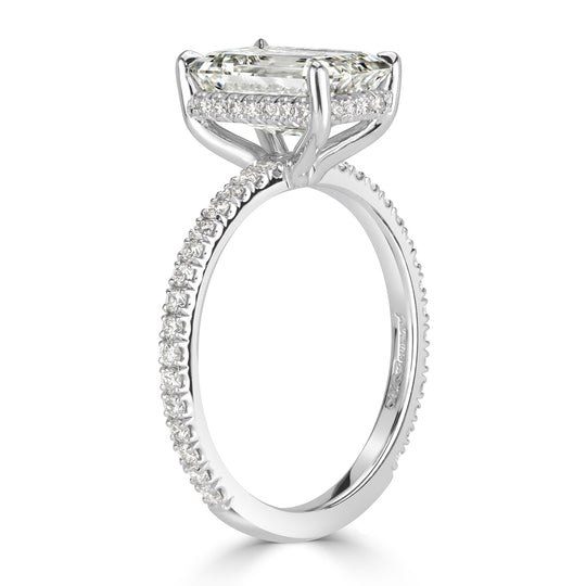Mark Broumand offers a range of unique, luxury emerald cut diamond engagement rings.
