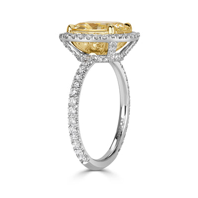 4.22ct Fancy Light Yellow Cushion Cut Diamond Engagement Ring